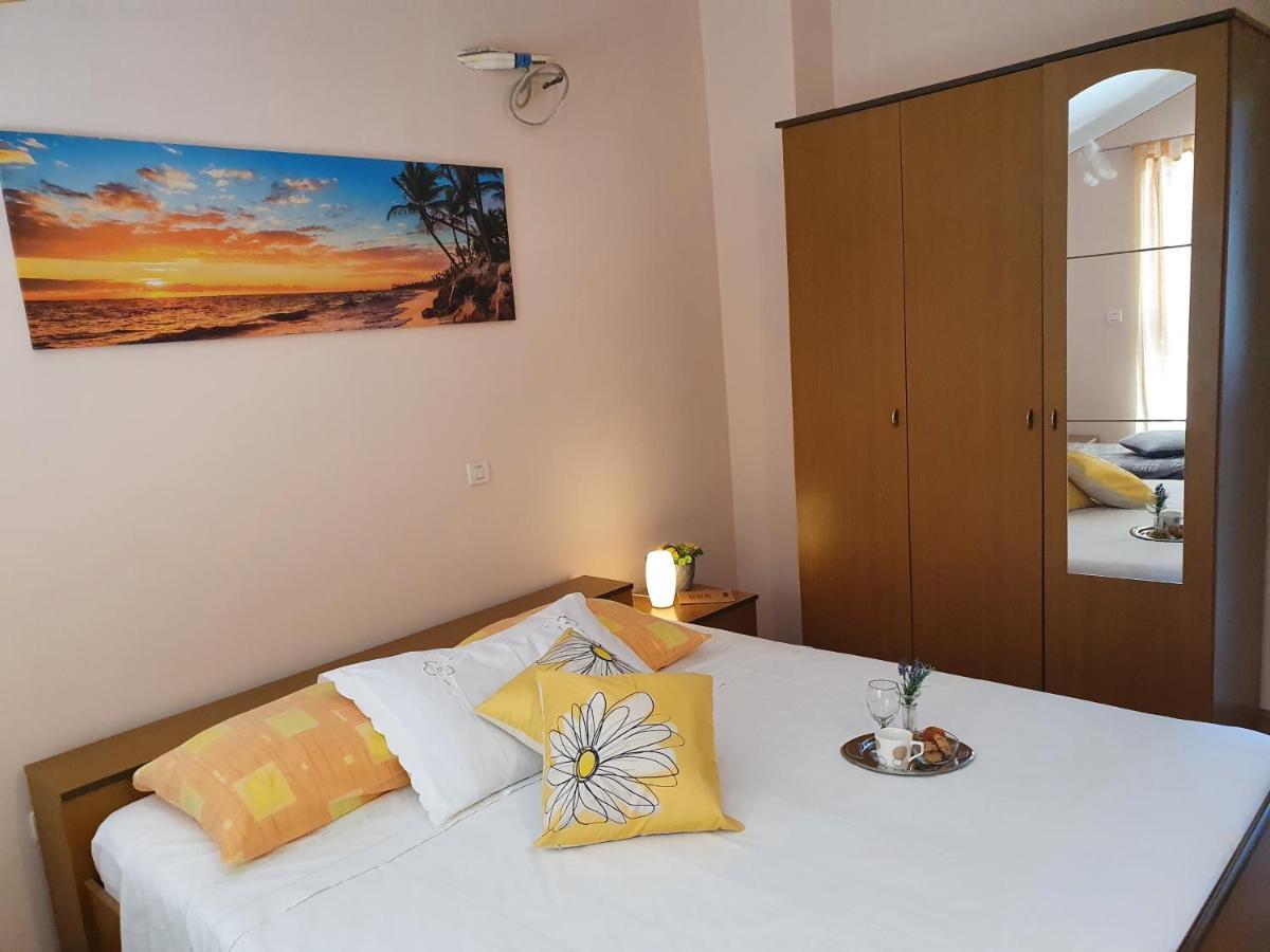 Click In Apartment Stobrec Next To Split Exterior foto