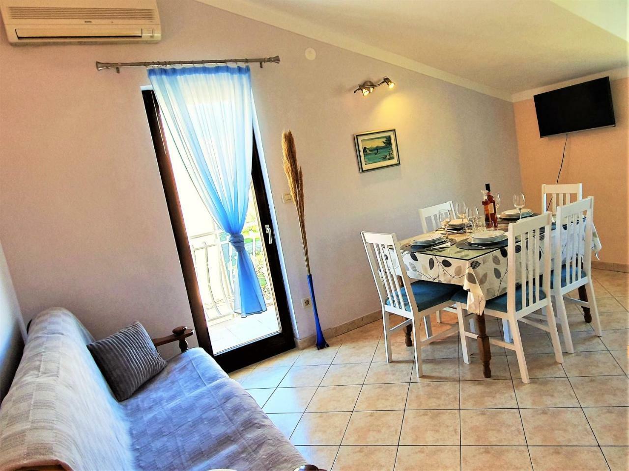Click In Apartment Stobrec Next To Split Exterior foto